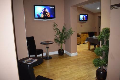 Hotel Coastal Park Accommodation & Grill