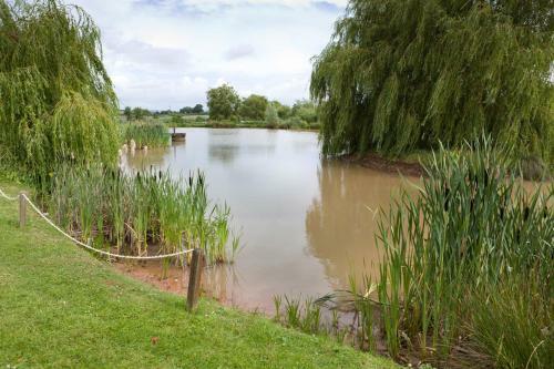 The Pear Tree Inn & Country Hotel