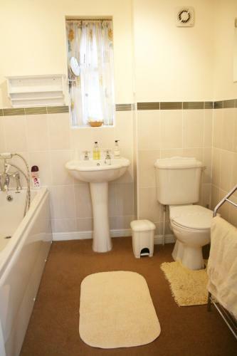 Hostal Hanwell House