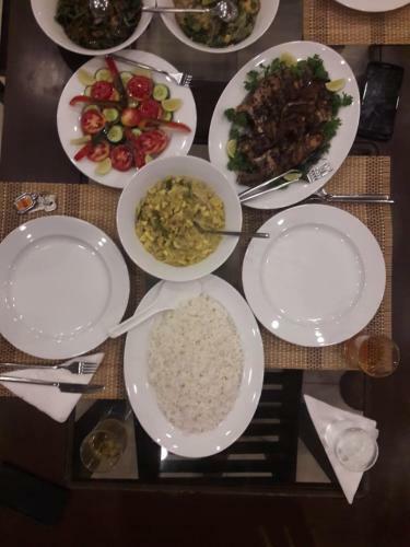 Hotel Nirukthie Beach Resort & Restaurant