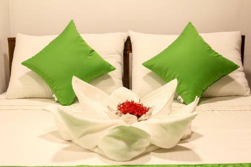 Hotel Ruveesha Beach Resort
