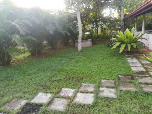 Anura Home Stay