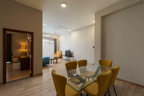 Pink Elephant Tourist Apartment Hotel