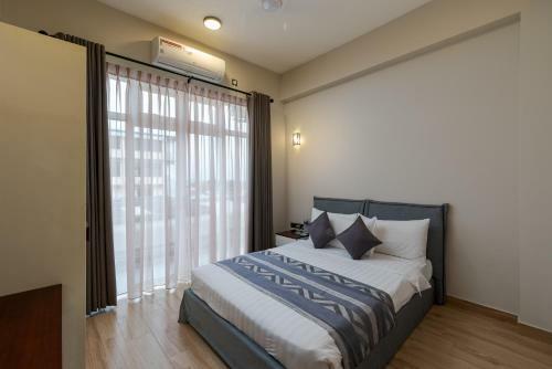 Pink Elephant Tourist Apartment Hotel