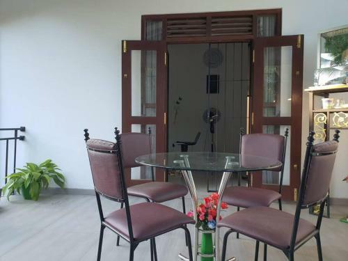 Apartamento Galle Mani's Residance