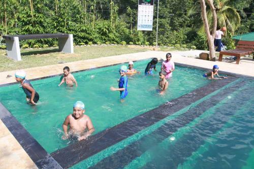 Hostal Amali Aswenna Agro Villa