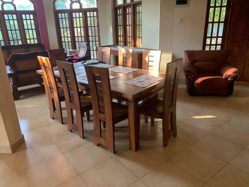 Hostal The Golden Residence