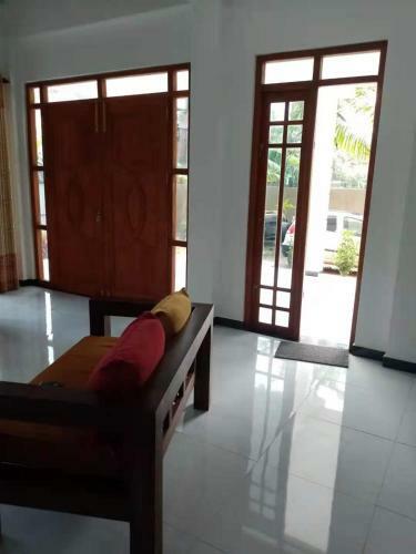 Colombo Airport Field View Villa