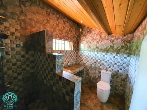 Hostal Seashells Guest House
