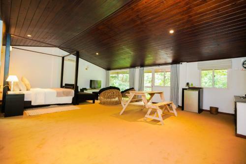 Hostal Villa L� Maas Tota