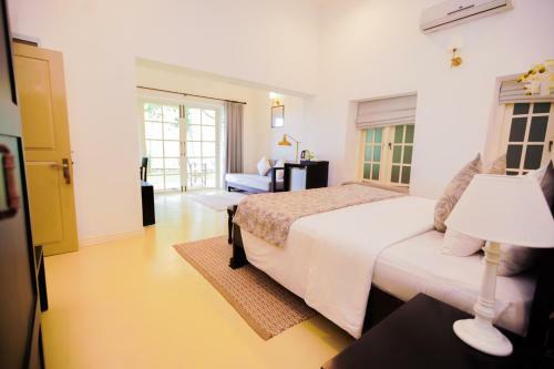Hostal Villa L� Maas Tota