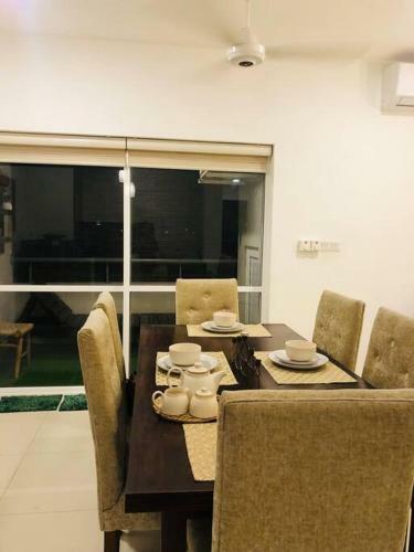 Kottawa Trans Hub - 2br Apartment