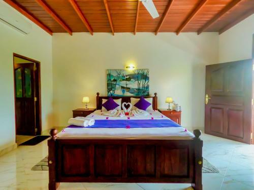 Hostal Villa De White Sambur