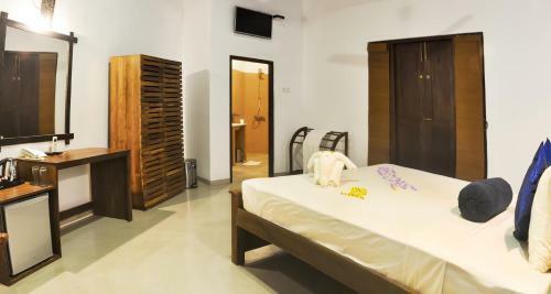 Hotel Garcinia Leaf