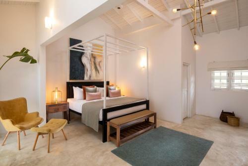 Hotel Sea Salt Society