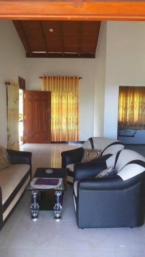 Hostal River Face Villa