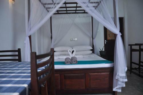Bed & Breakfast Gem Light Guest House Hikkaduwa
