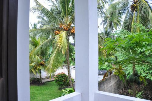 Bed & Breakfast Gem Light Guest House Hikkaduwa