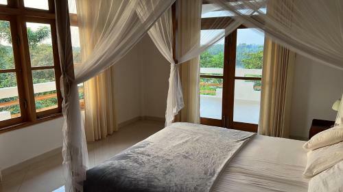 Treehouse Villas Hikkaduwa
