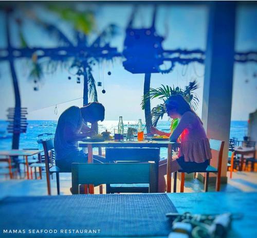 Coral Reef Hotel