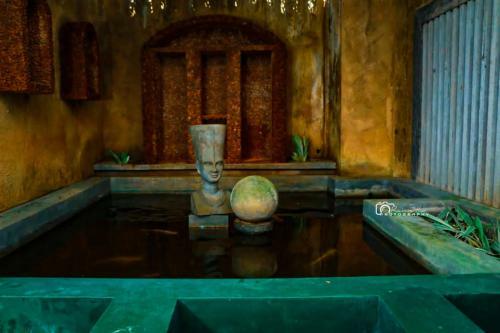New Moon Villa