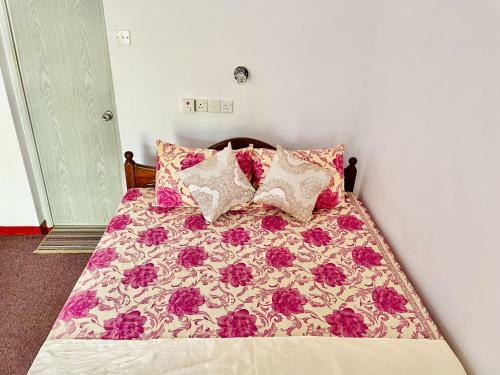 Hostal Nethusali Guest House
