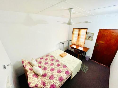 Hostal Nethusali Guest House