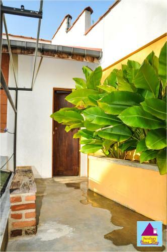 Surathura Homestay