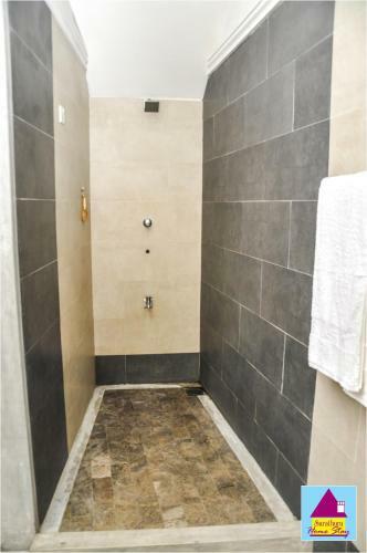 Surathura Homestay