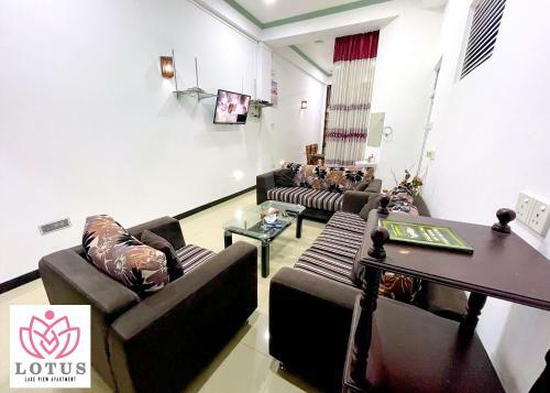 Lotus Lake View Apartment