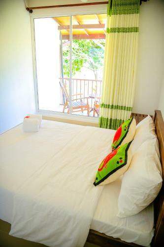 Bed & Breakfast White Lodge