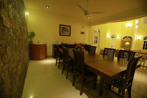 Lodge Mansion In Kandy Valley's