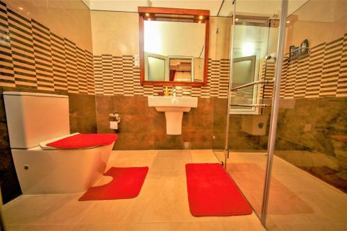Y&y Residence
