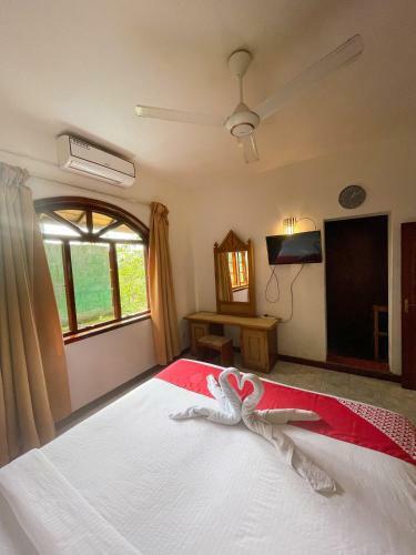 Kandyan Crown Hotel