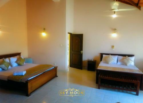 Hotel Sky Moon