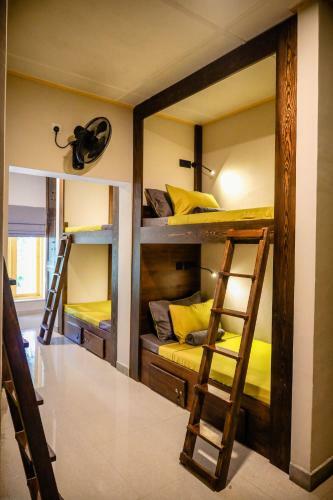 Albergue Banana Bunks