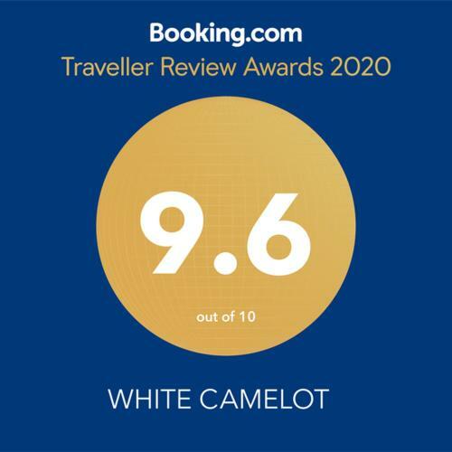 Hotel White Camelot