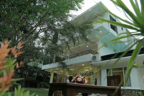 Hotel Achivina