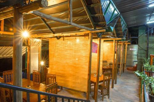 Hotel Rivara Resort & Spa Kandy