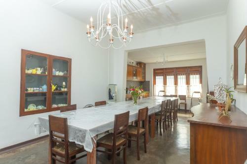Hotel Agra Kandy