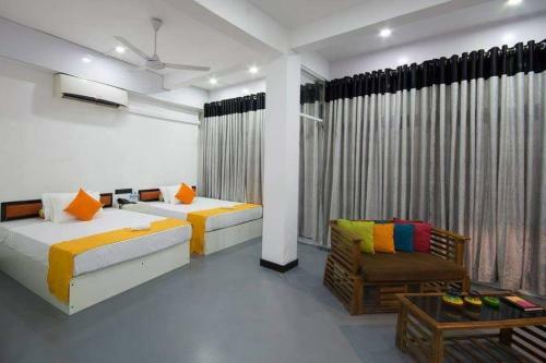 Hostal Avora By Paradise