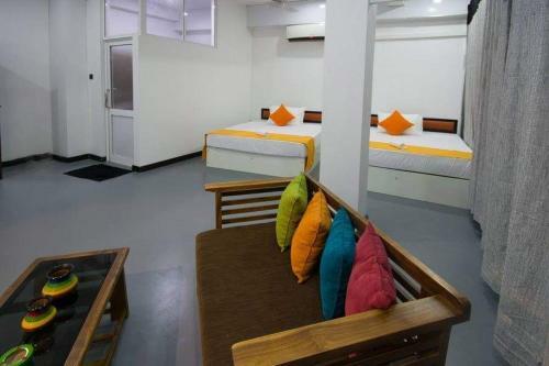 Hostal Avora By Paradise