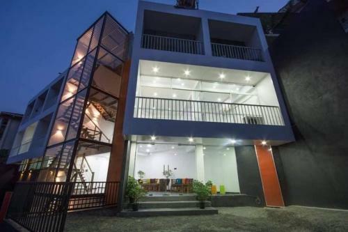 Hostal Avora By Paradise