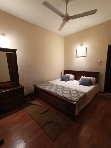 Collin's Lodge
