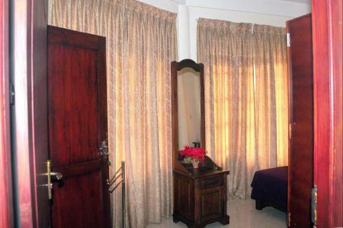 Hotel Power Zone Guest Inn
