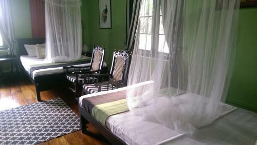 Hostal Riverston Holiday Guest House