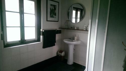 Hostal Riverston Holiday Guest House
