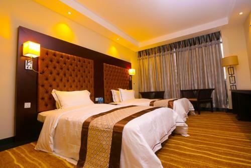 The Grand Mountain Hotel