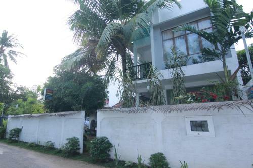 Hostal Rai Family Guest