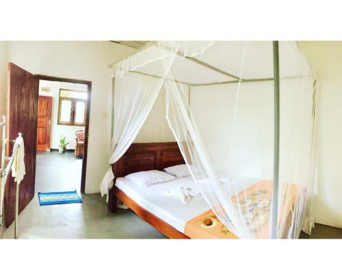 Hostal Surfing Waves Madiha